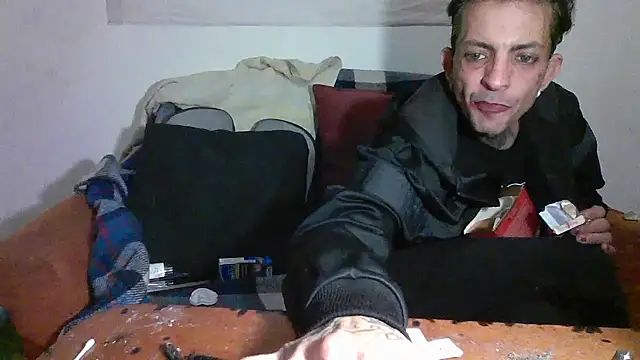 00Travsharongomez online show from November 2025 04:01:01 AM