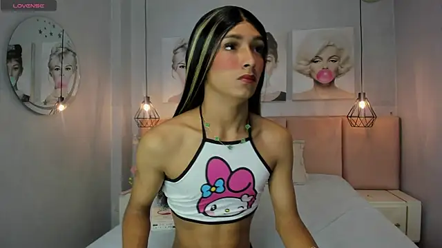 Snapshot of sensual_skinny chatting on November 2025 09:58:02 AM sensual skinny online show from November 2025 09:58:02 AM