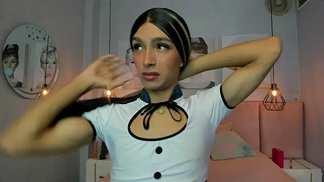 Snapshot of sensual_skinny chatting on November 2025 01:53:02 AM sensual skinny online show from November 2025 01:53:02 AM