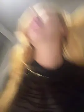 melisboa online show from January 2026 02:15:01 AM