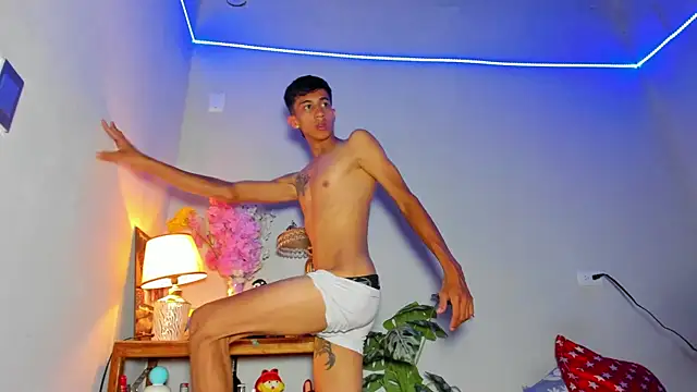 lucian davii online show from June 2026 01:58:02 AM