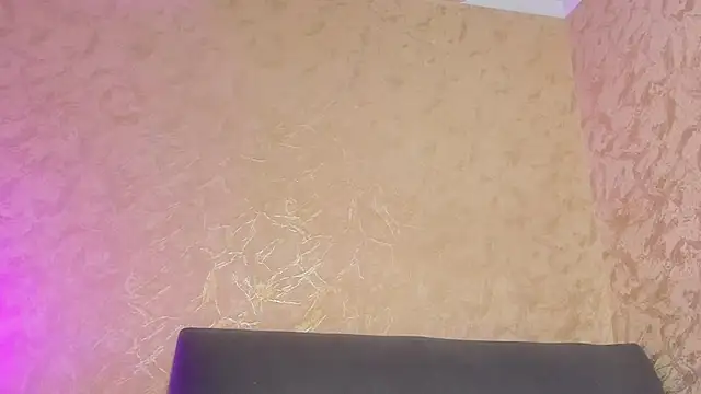 lucian davii online show from November 2025 12:20:02 PM