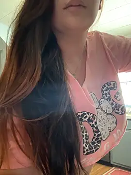 Snapshot of thickfarmtwat chatting on February 2026 07:56:01 PM thickfarmtwat online show from February 2026 07:56:01 PM