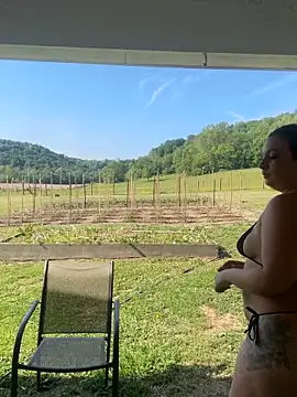 thickfarmtwat online show from May 2026 01:51:02 PM