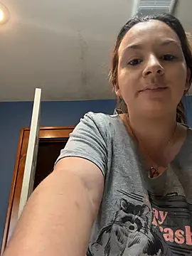 Snapshot of thickfarmtwat chatting on January 2026 05:38:02 PM thickfarmtwat online show from January 2026 05:38:02 PM