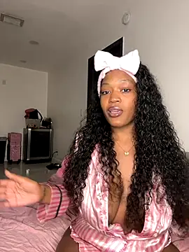 PrincessDreamm online show from November 2025 12:11:01 AM