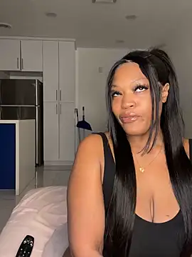 PrincessDreamm online show from January 2026 11:08:01 PM