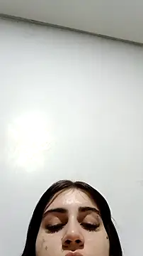 lele inocente online show from March 2026 10:25:01 PM