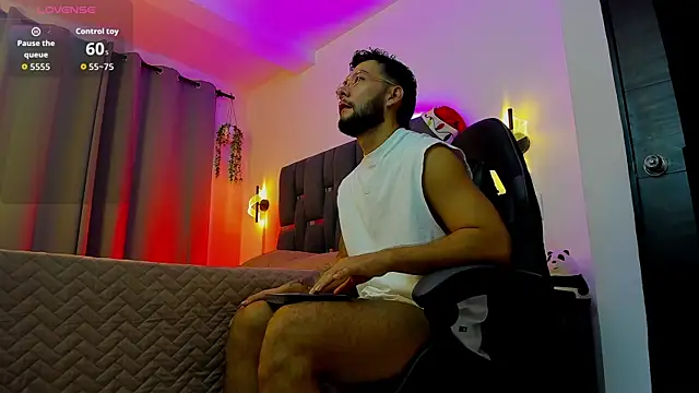 noah corvelle online show from December 2025 12:42:02 PM