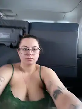 FreakyDreama online show from February 2026 06:42:01 PM