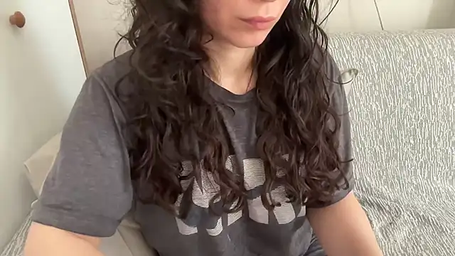 PLAYMATE6373 online show from April 2026 12:40:01 PM