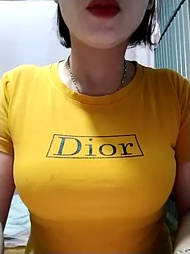 Niramiu online show from November 2025 01:21:02 AM