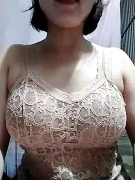 Niramiu online show from April 2026 03:46:02 AM