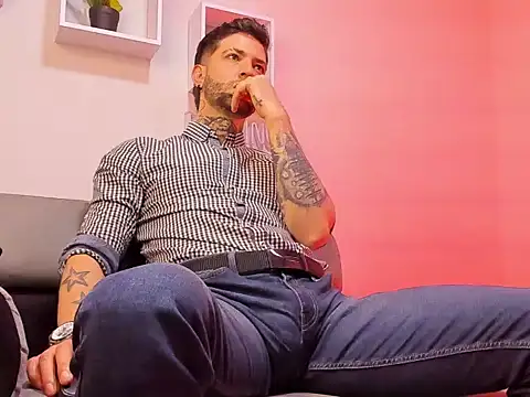 Supreme Alpha online show from November 2025 03:22:01 AM