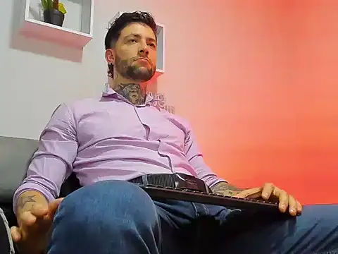 Supreme Alpha online show from November 2025 03:54:01 AM