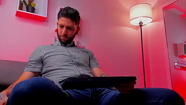 Supreme Alpha online show from November 2025 12:31:01 AM