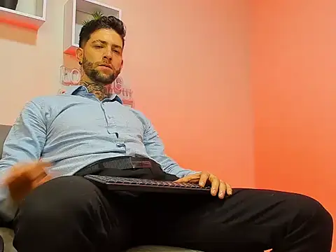 Supreme Alpha online show from November 2025 12:48:01 AM