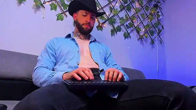 Supreme Alpha online show from January 2026 03:32:01 AM