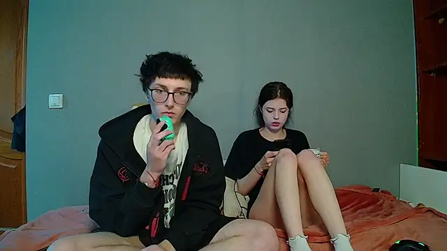 t files x online show from November 2025 11:10:01 AM