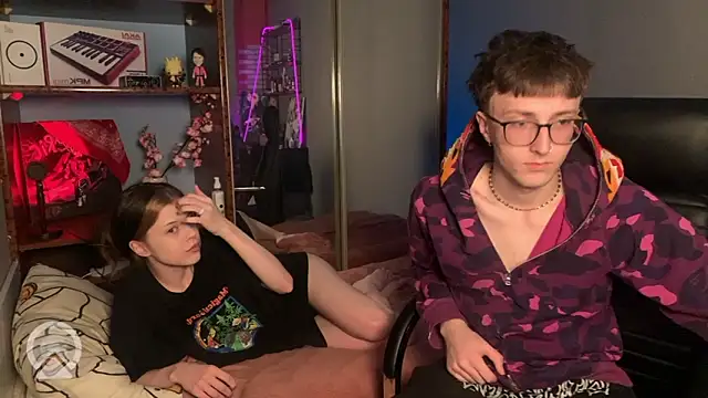 t files x online show from March 2026 06:26:02 PM