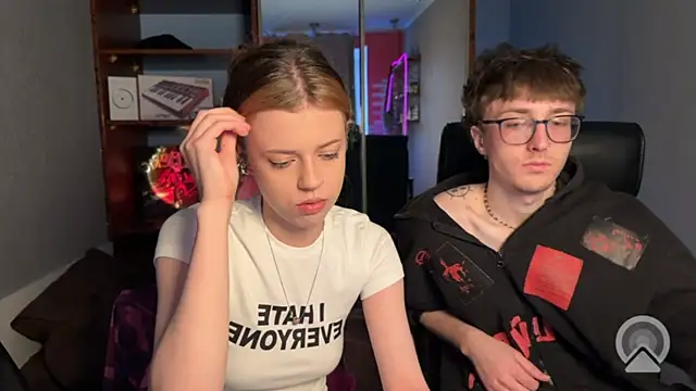 t files x online show from April 2026 04:08:02 AM