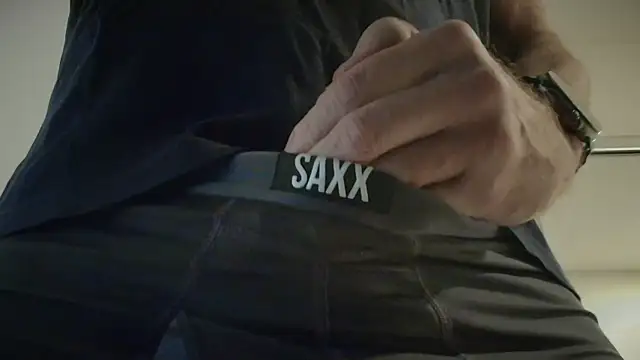 Snapshot of centerfieldshow chatting on November 2025 08:02:01 PM centerfieldshow online show from November 2025 08:02:01 PM