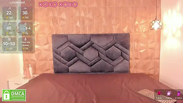 Kiara velvet   online show from January 2026 08:04:02 PM