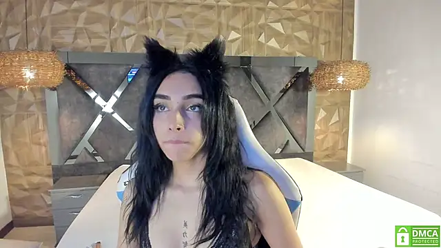 Kiara velvet   online show from April 2026 06:42:01 AM