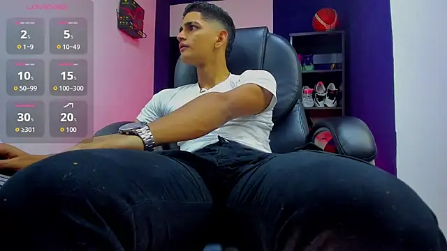 Alex king27 online show from February 2026 01:57:01 AM