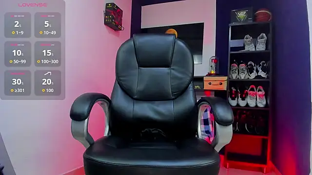 Alex king27 online show from March 2026 11:08:01 PM