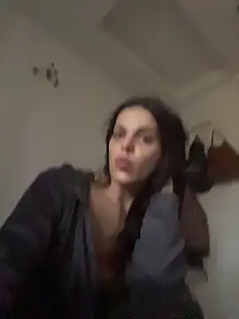 zowi101 online show from December 2025 03:29:02 PM