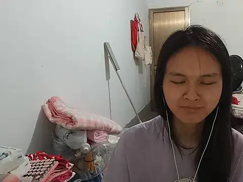 RebelAura online show from July 2026 05:46:02 PM