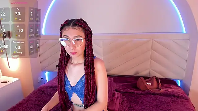 Isabella Crofts online show from April 2026 03:11:02 AM