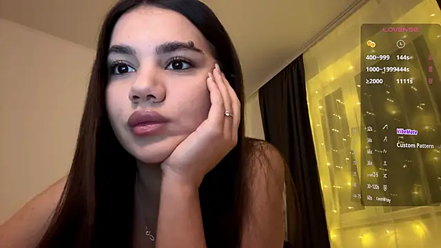 Priscillla Cute online show from December 2025 05:02:01 PM