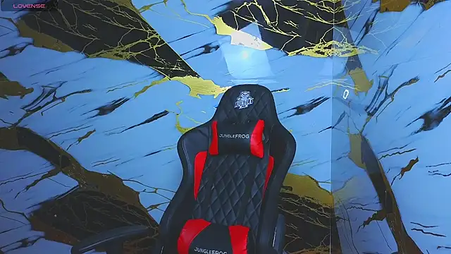 Snapshot of Suarezz10_ chatting on November 2025 03:23:01 PM Suarezz10 online show from November 2025 03:23:01 PM