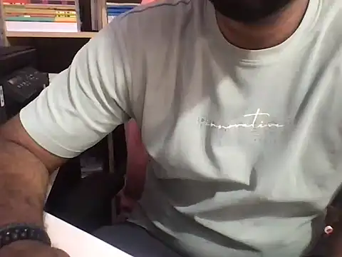 KingCobra 07 online show from April 2026 02:57:02 AM