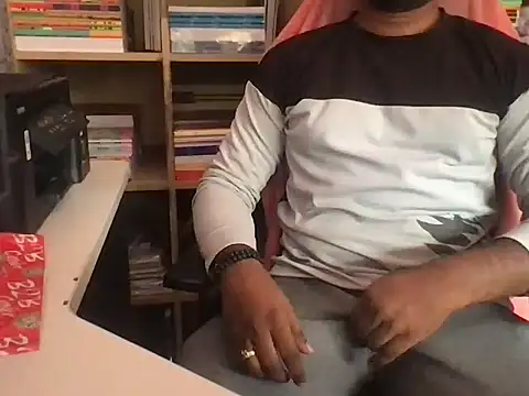 KingCobra 07 online show from April 2026 08:32:01 AM