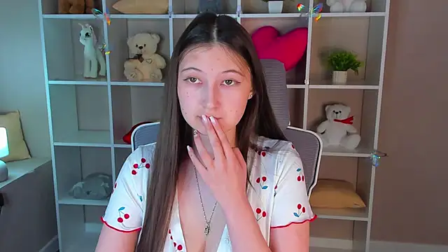 Ella Burns online show from April 2026 02:47:02 AM