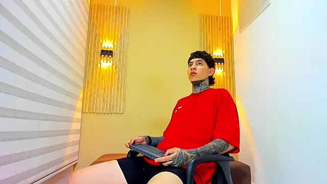 DANTE ARMSTRONG online show from November 2025 03:55:02 AM