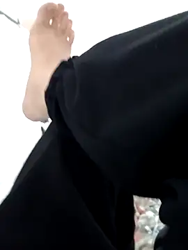 Mahsime online show from November 2025 12:04:02 PM