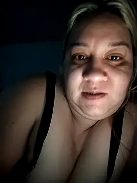 Snapshot of sharon-D chatting on November 2025 04:54:01 PM sharon-D online show from November 2025 04:54:01 PM