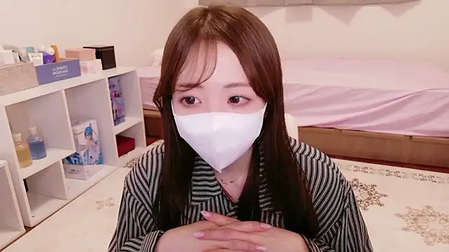 -aotan- online show from May 2026 01:05:02 PM