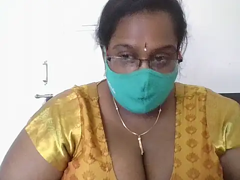 hootypriya online show from November 2025 08:07:02 AM