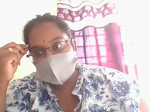 hootypriya online show from February 2026 09:50:02 AM