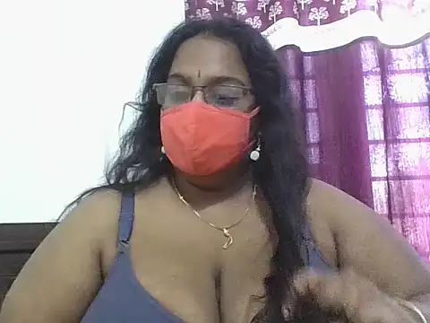 hootypriya online show from March 2026 03:57:02 AM