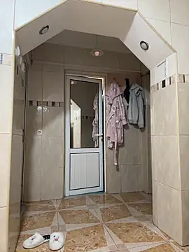 Snapshot of EdaQueen chatting on November 2025 09:03:02 PM EdaQueen online show from November 2025 09:03:02 PM