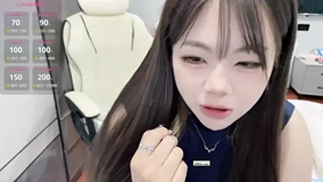 Chayka 21 online show from February 2026 03:07:01 PM