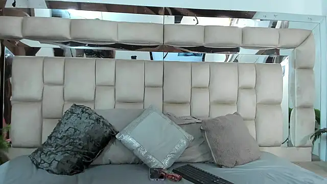 HotVoltage online show from November 2025 12:09:02 PM