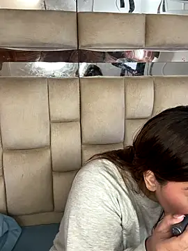 HotVoltage online show from December 2025 12:42:01 PM