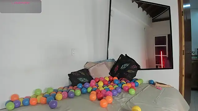 RossMildrey online show from January 2026 12:31:02 PM